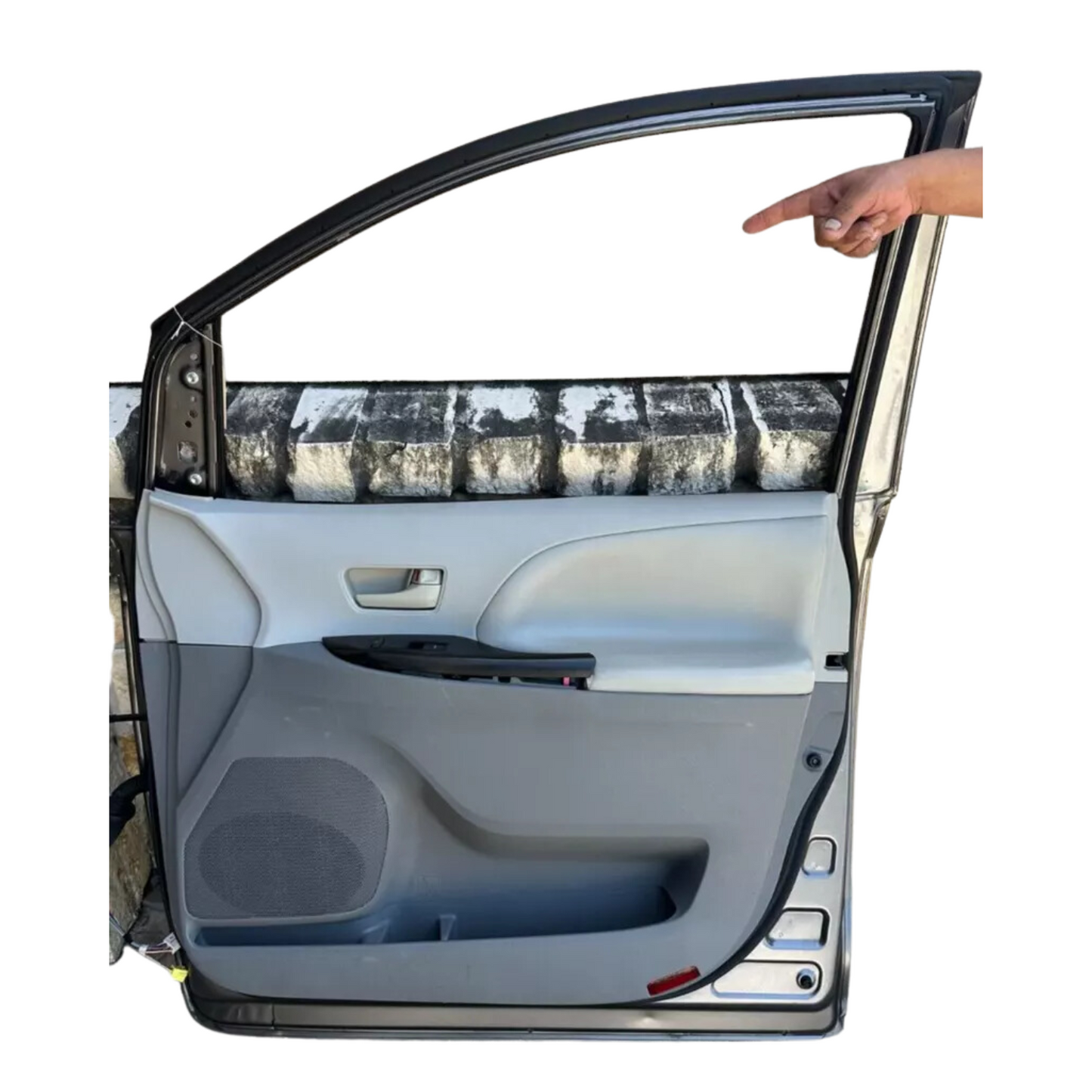 2015 - 2019 TOYOTA SIENNA Passenger Right Side Front Door Assy